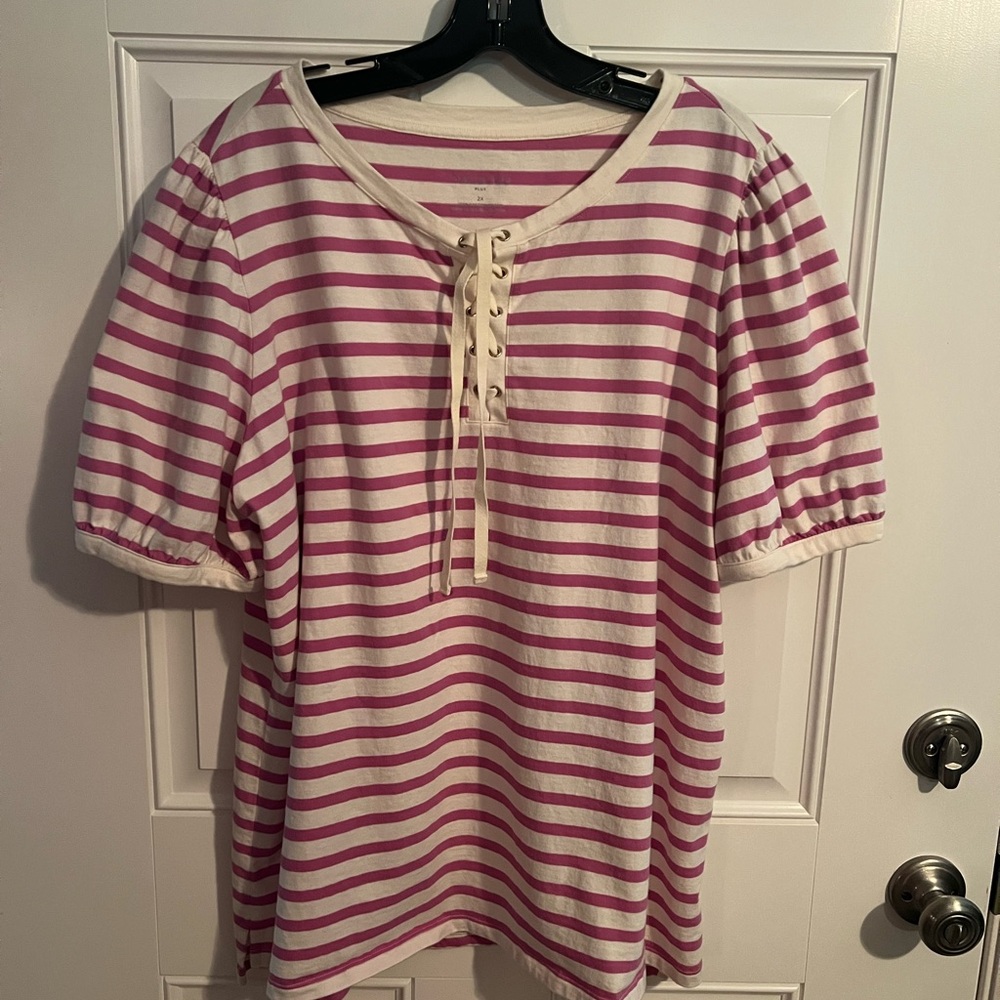 Talbots Pink and White Puff Sleeve Tie Front Tee